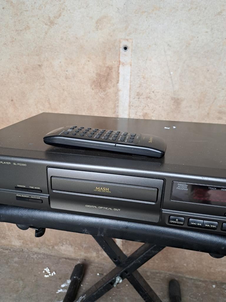 Technics SL-PG390 CD-speler met afstandsbediening, Ophalen of Verzenden