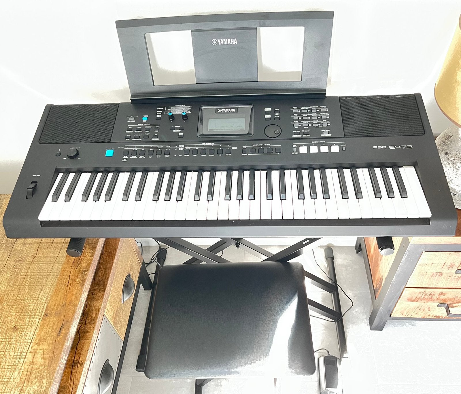 Yamaha keyboard PSR E473 (nieuwstaat met nog garantie), Ophalen, 61 toetsen, Yamaha, Zo goed als nieuw