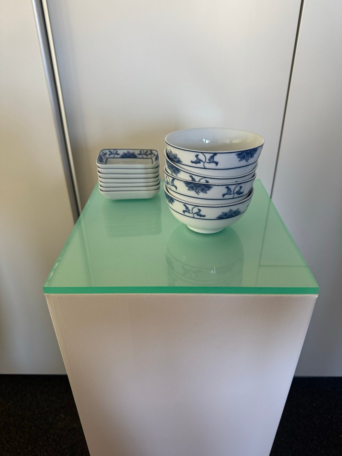 Ernesto Kommen en Schaaltjes - Blauw/Wit Servies Set, Gebruikt, Overige merken, Keramiek, Ophalen of Verzenden