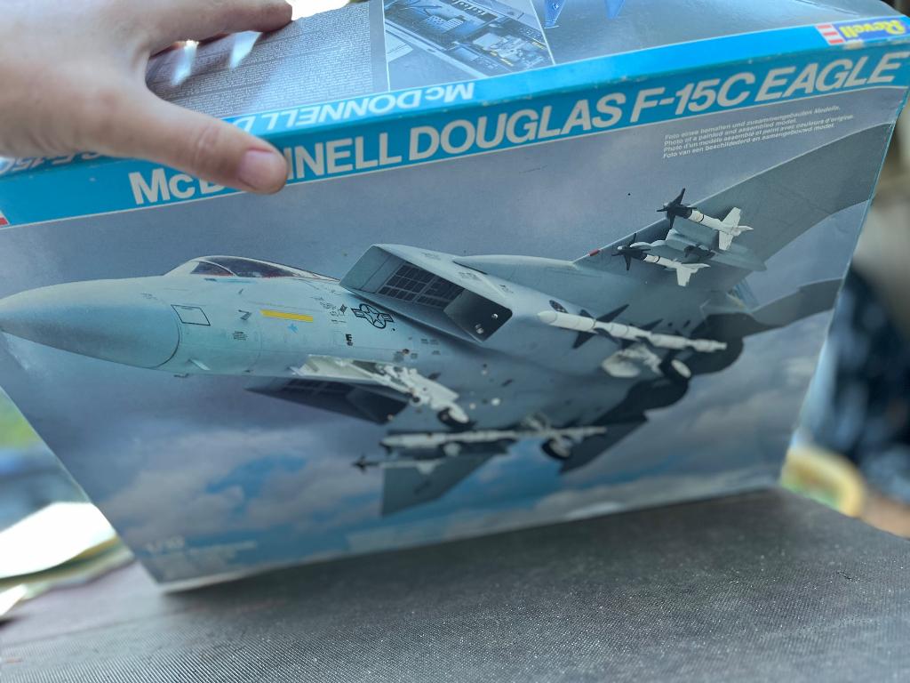 F-15 bouwdoos revel 1:32, Hobby en Vrije tijd, Modelbouw | Auto's en Voertuigen, Revell, Ophalen of Verzenden, Zo goed als nieuw