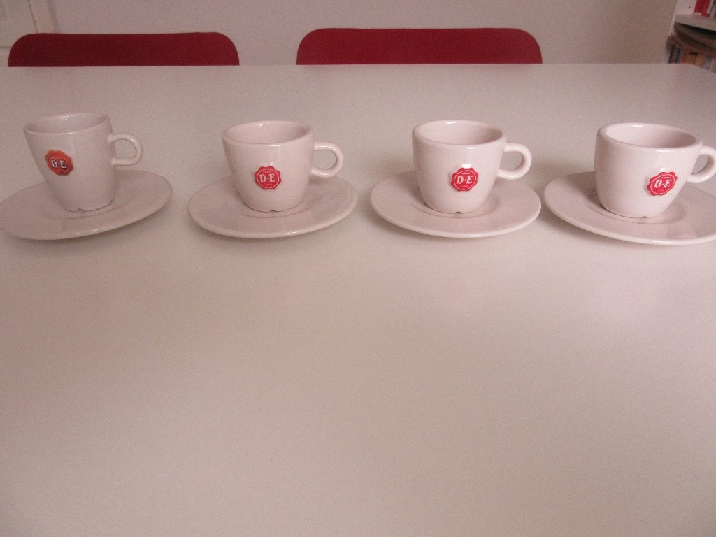 Douwe Egberts D.E. espresso kop schotel Mosa Nicolai Carels, Overige materialen, Overige merken, Ophalen of Verzenden, Zo goed als nieuw
