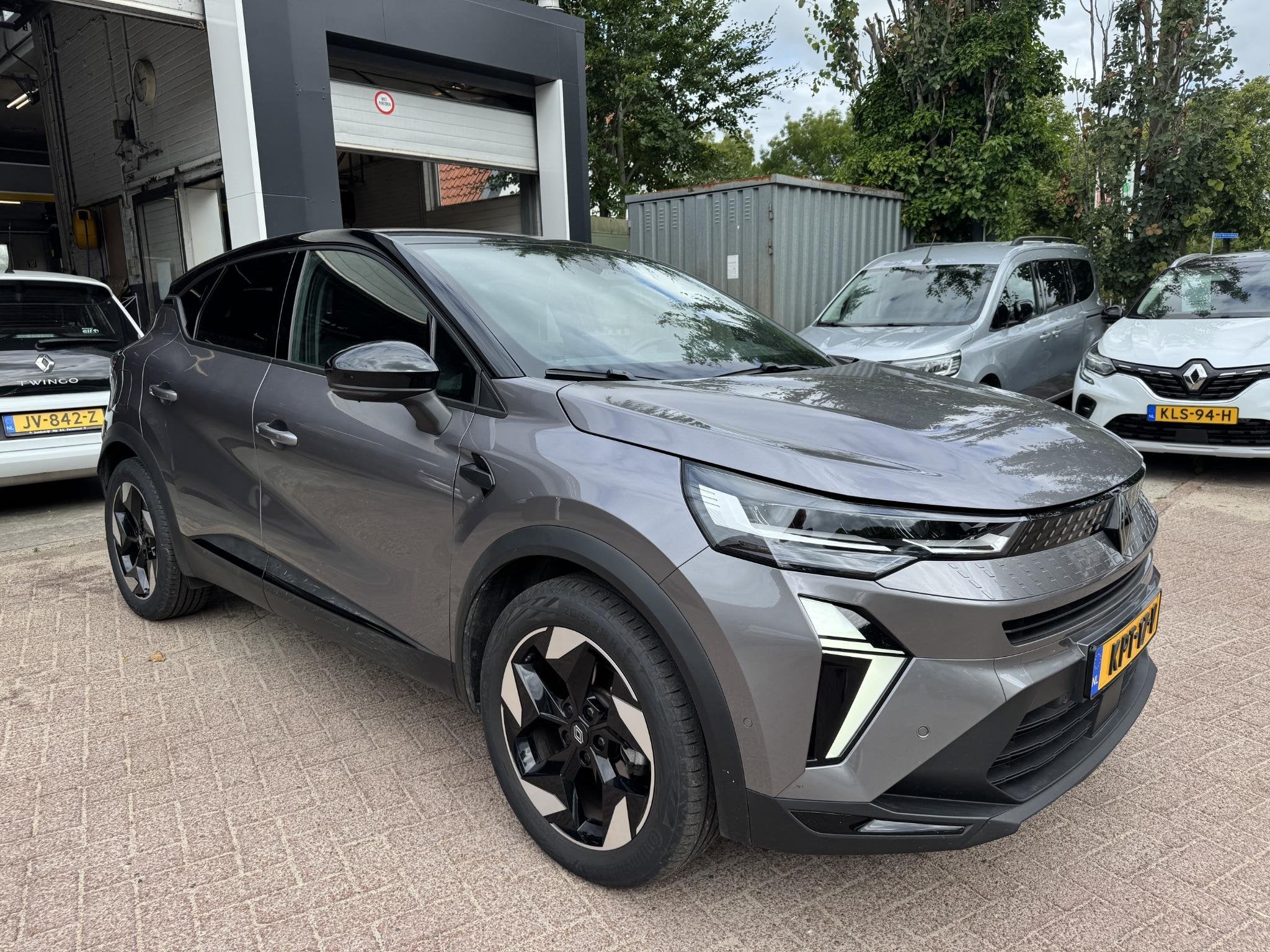 Renault Captur 1.8 E-Tech full hybrid 160 Techno, Auto's, 4 cilinders, Parkeersensor, Leder en Stof, Bedrijf