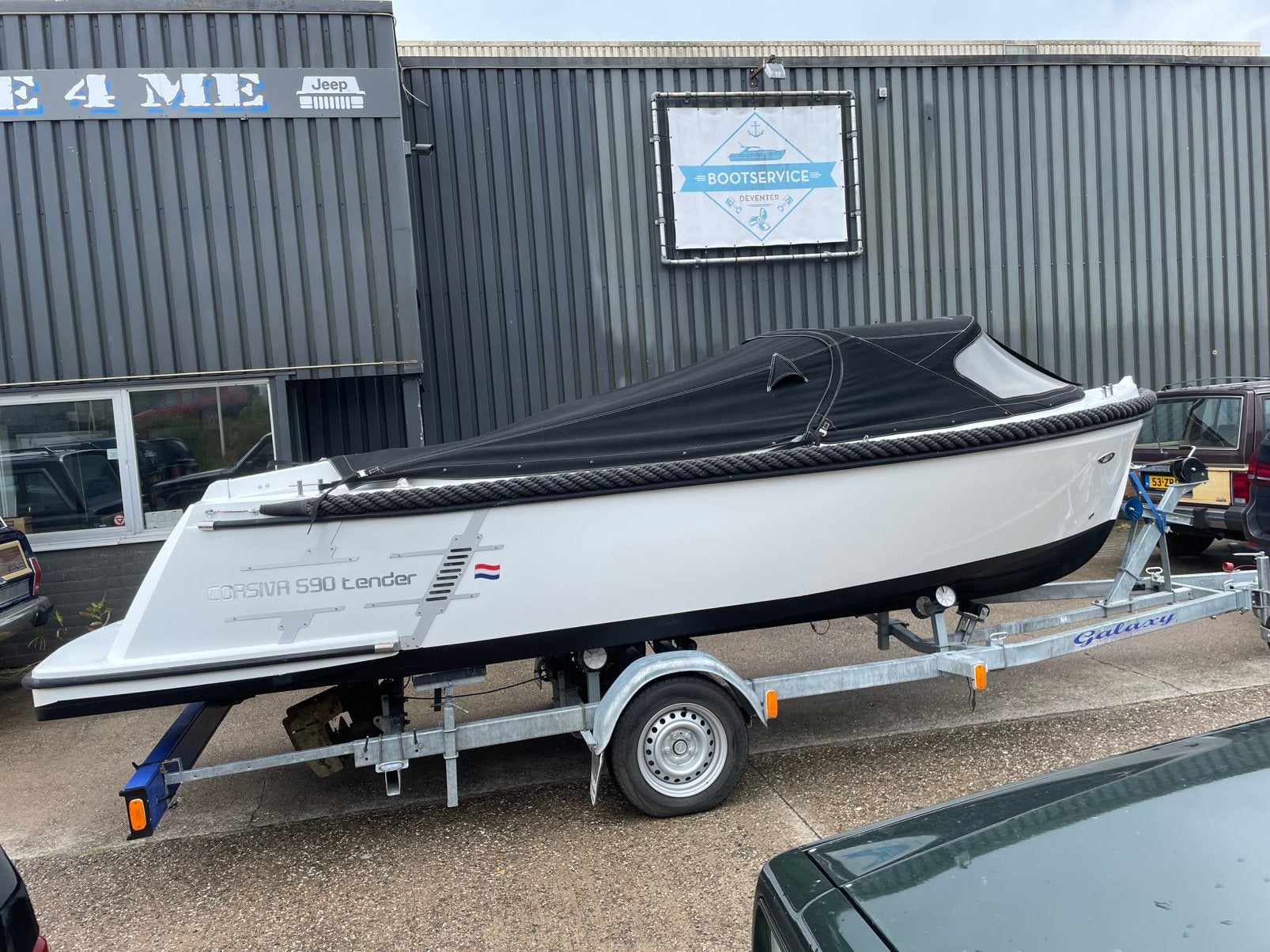 Corsiva 590 Tender + 20 pk Suzuki, Watersport en Boten, Sloepen, Ophalen, Tender, Zo goed als nieuw, Rondzit