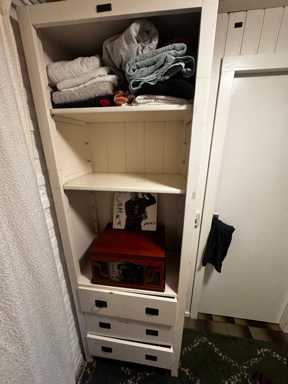 Witte Richmond Interiors Kast met Lades en Planken, Huis en Inrichting, Ophalen, Minder dan 50 cm, Gebruikt, 200 cm of meer