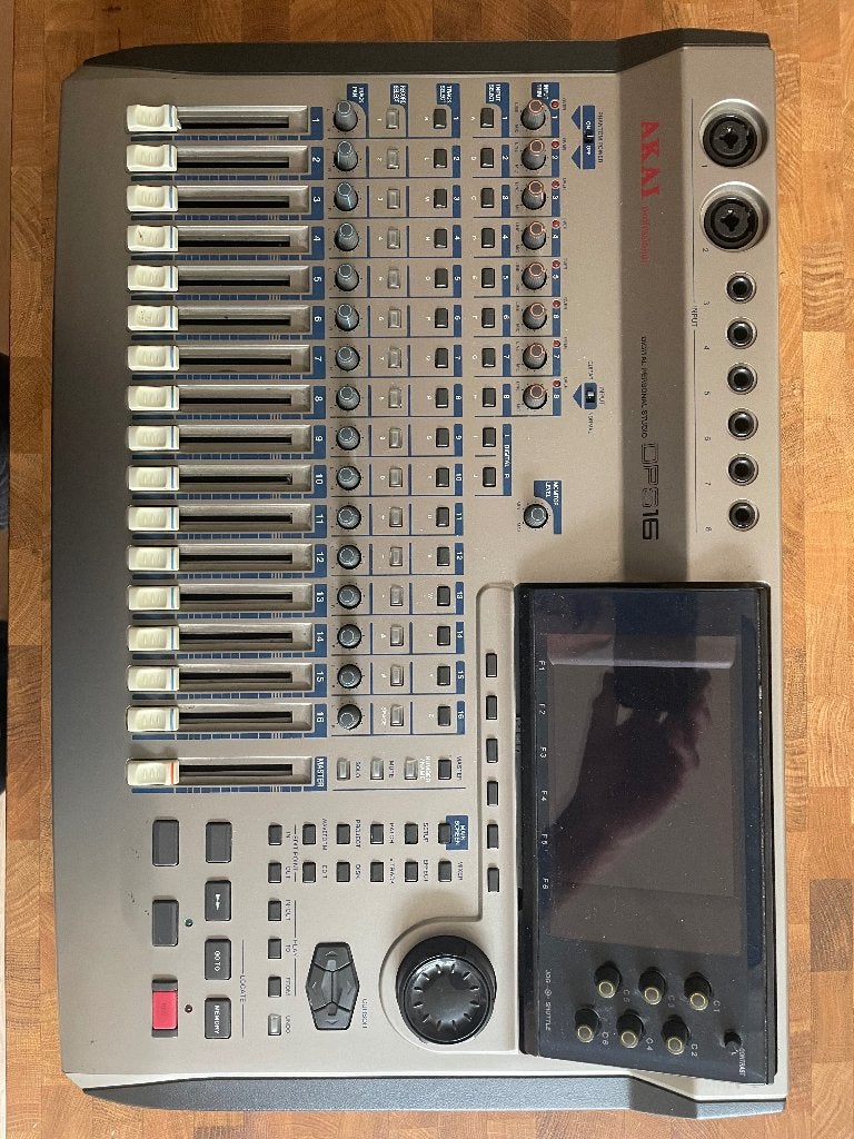 Akai DPS 16, Ophalen of Verzenden, Gebruikt, Audio