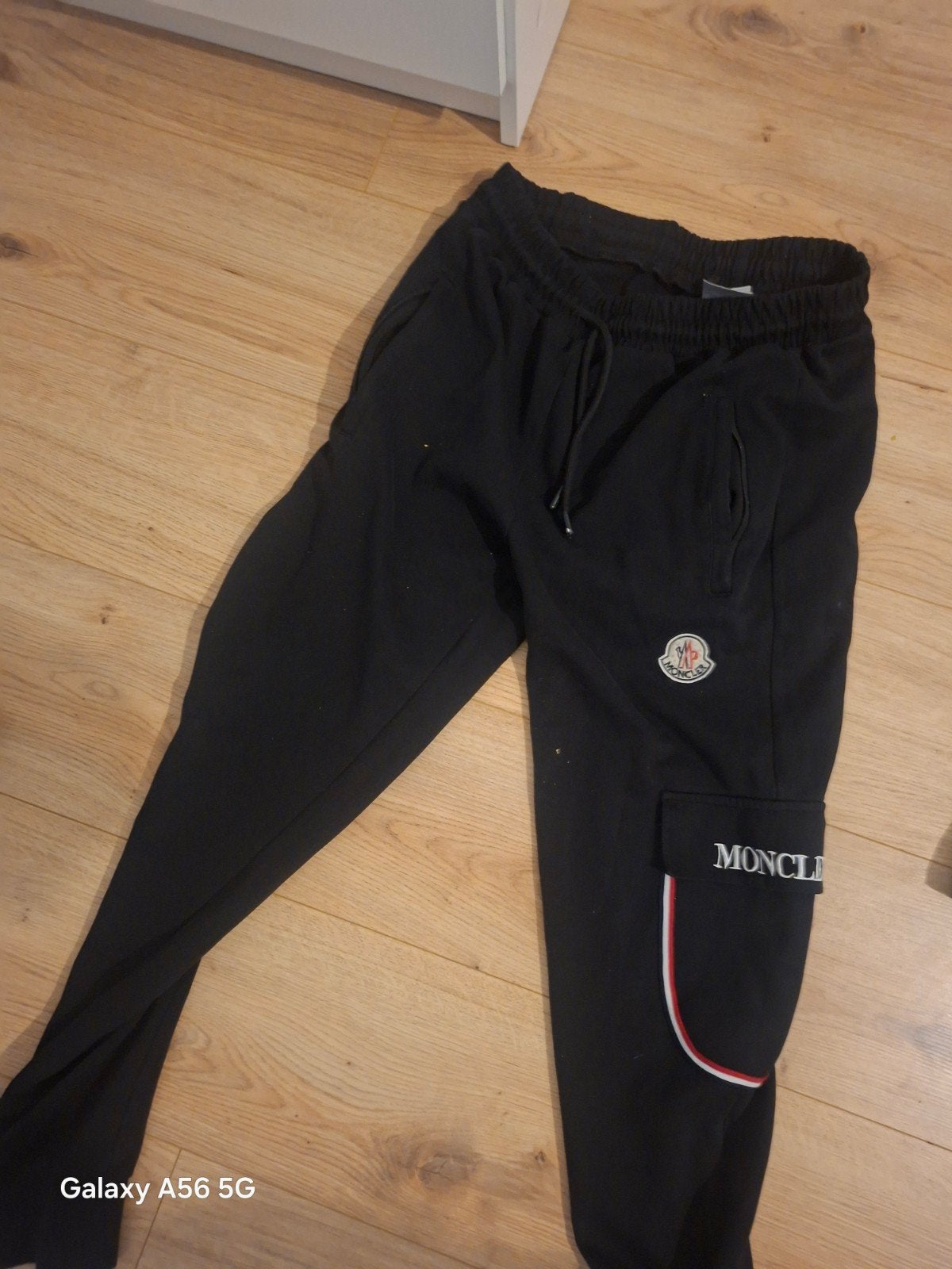 Moncler broek maat S, Ophalen, Zo goed als nieuw, Zwart