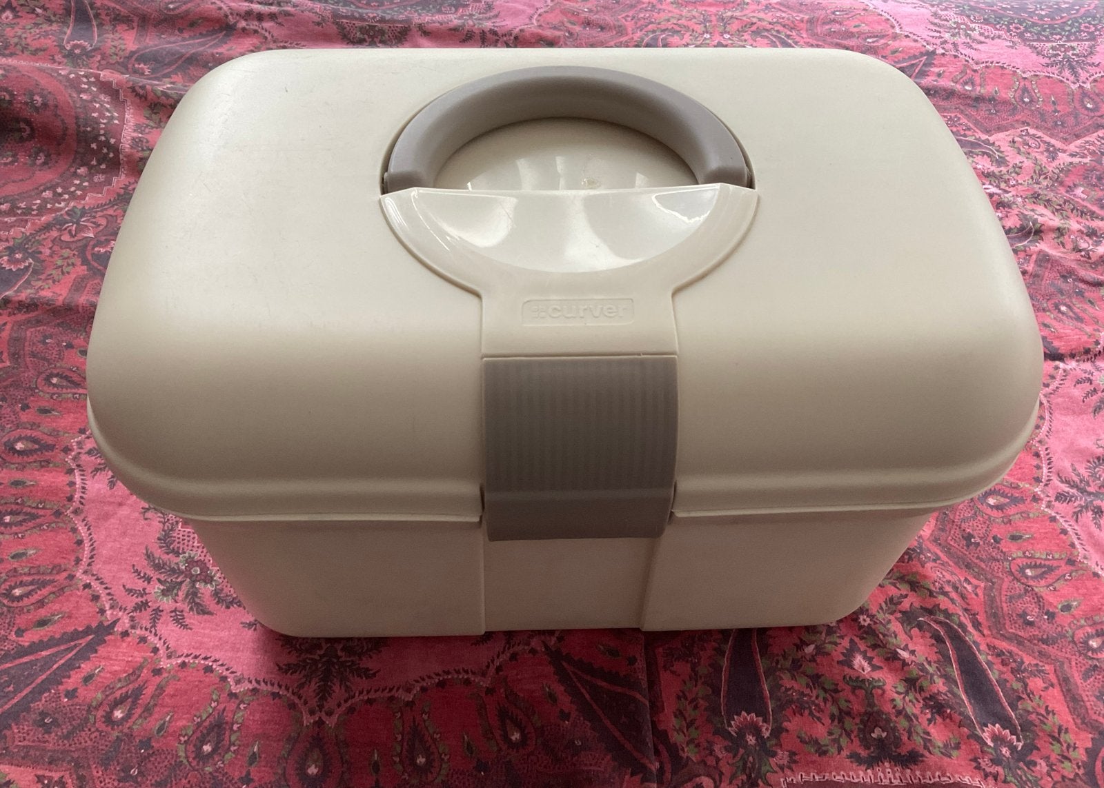 Curver Naaibox met Inzetstukken - 40x25x23cm, Ophalen, Zo goed als nieuw, Overige typen