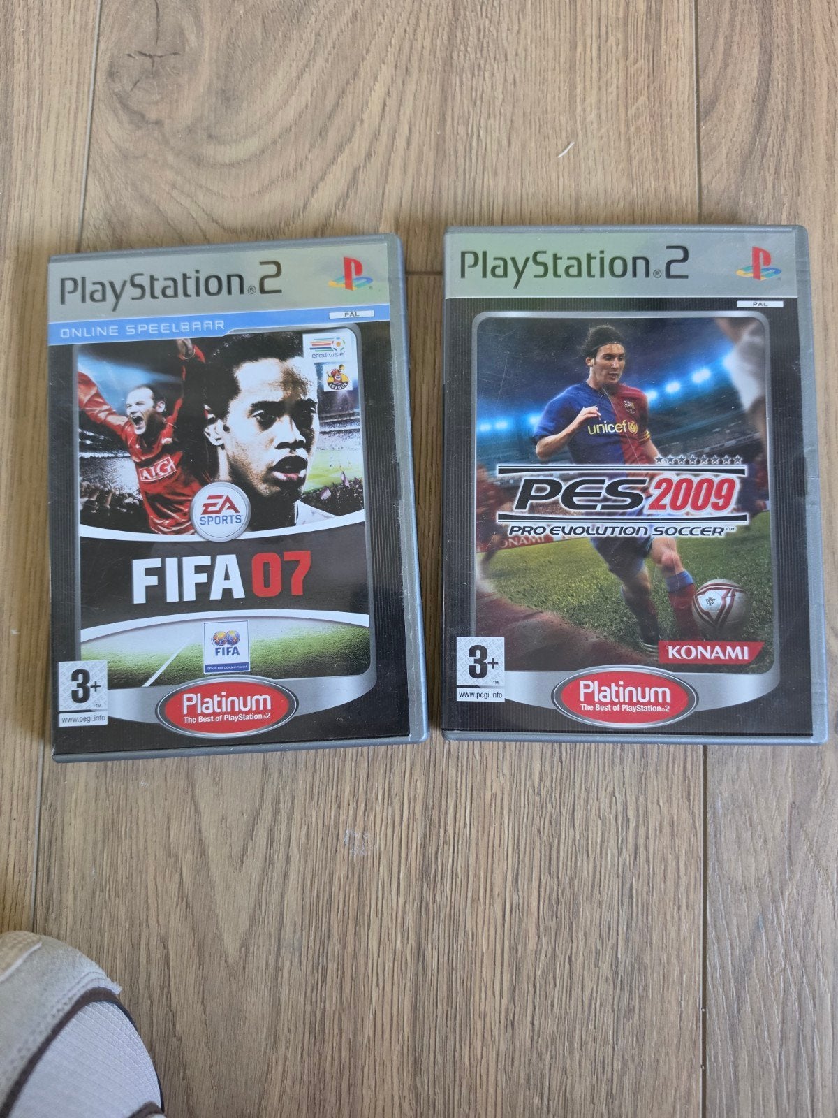FIFA 07 & PES 2009 PS2 - Voetbalgames voor PlayStation 2, Spelcomputers en Games, Gebruikt, 2 spelers, Ophalen of Verzenden, Eén computer