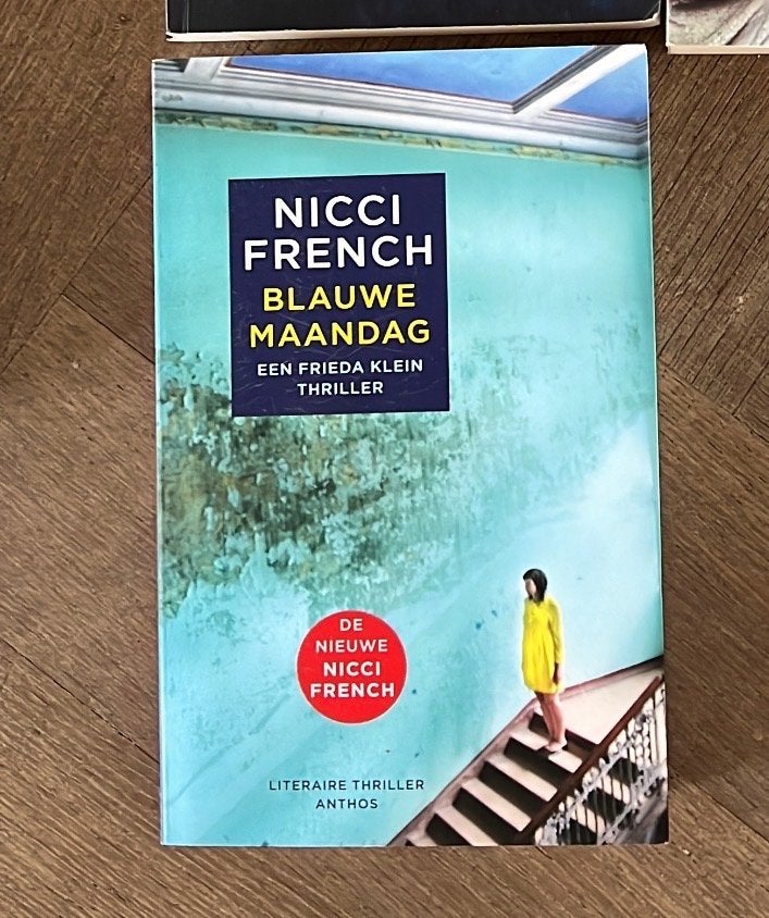 Nicci French - Blauwe Maandag (Frieda Klein thriller), Ophalen of Verzenden, Zo goed als nieuw, Europa overig