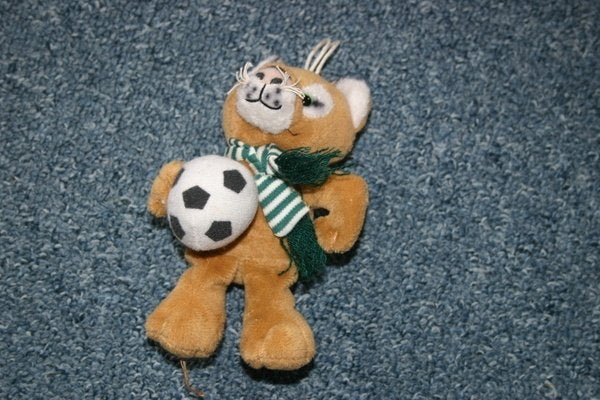 Nieuwe knuffel leeuw met voetbal, Ikea, Ophalen of Verzenden, Nieuw, Leeuw