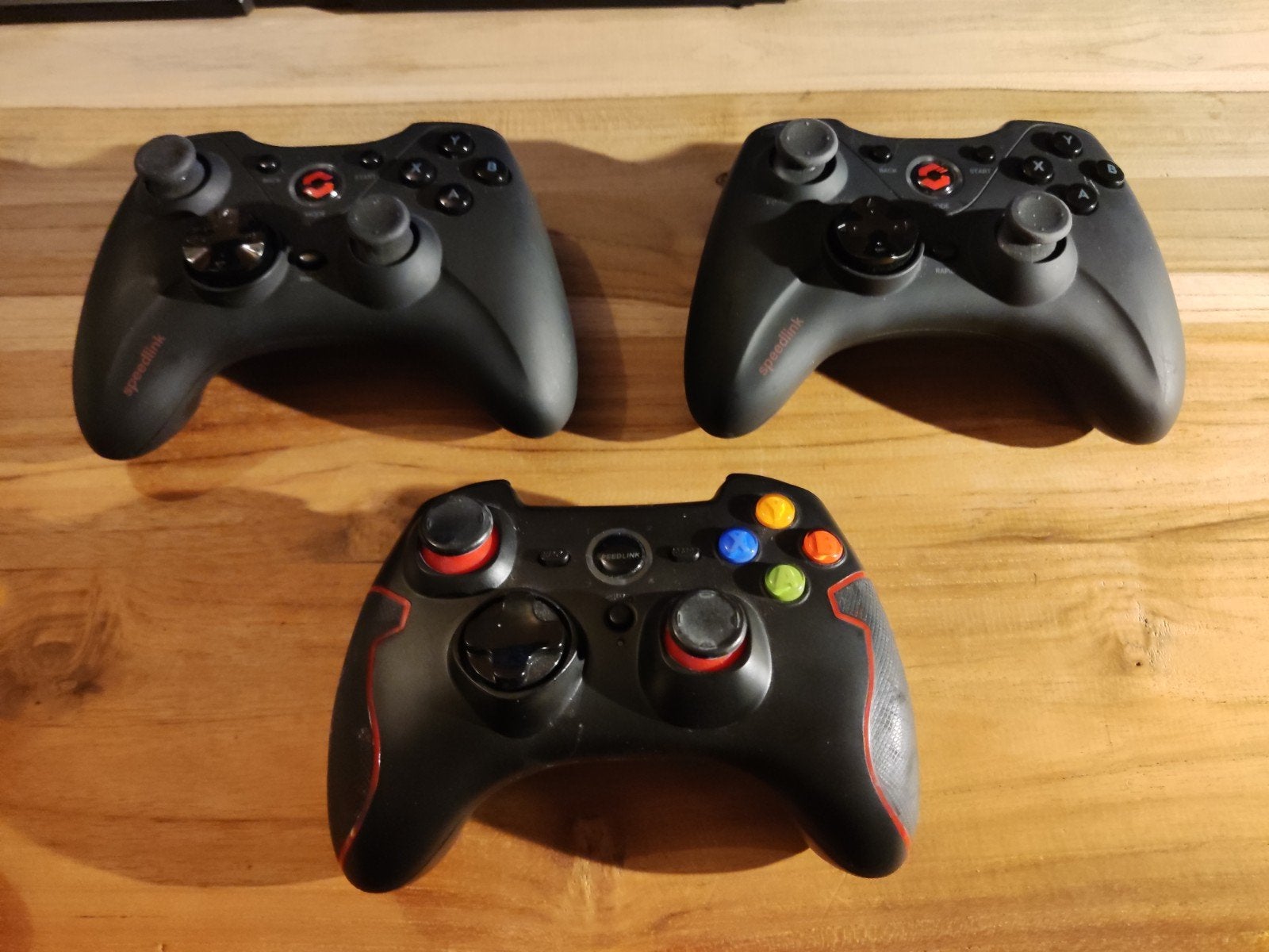 3 Speedlink controllers, Spelcomputers en Games, Ophalen of Verzenden, Zo goed als nieuw, Controller, Draadloos