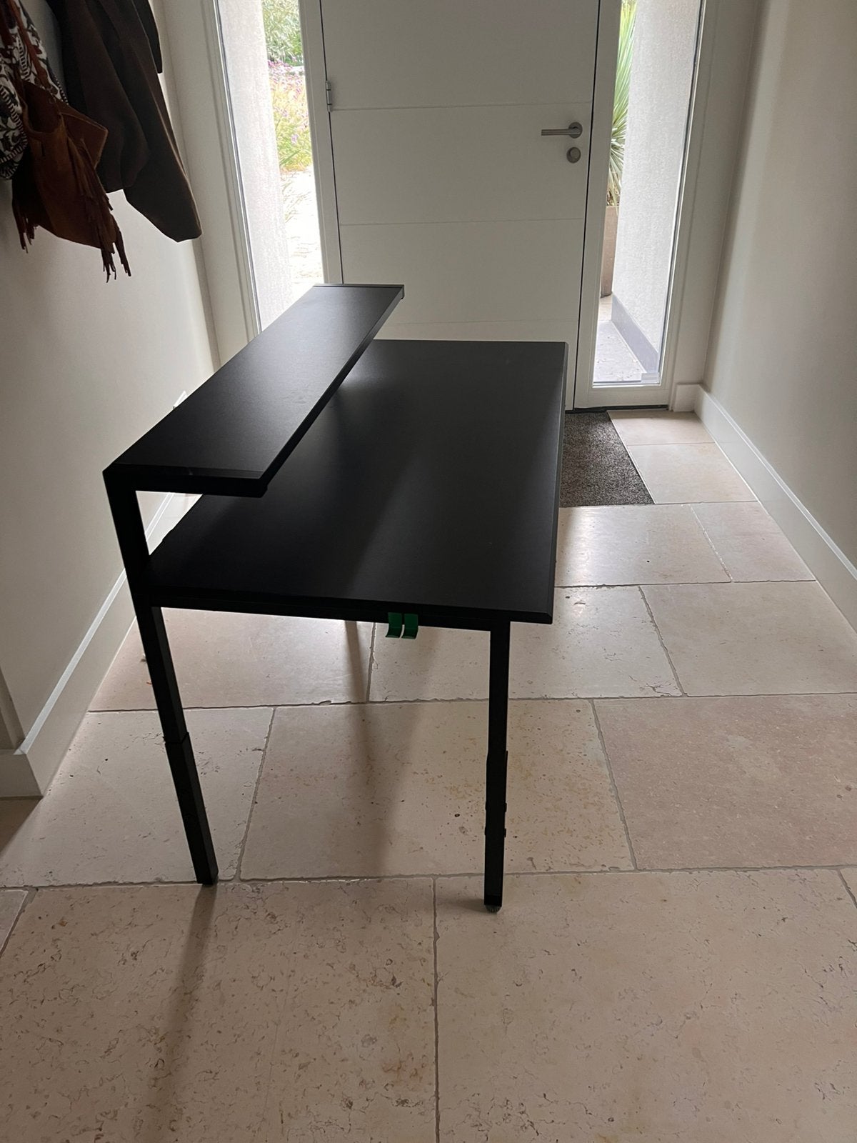 Ikea bureau/ tafel, Ophalen, Zo goed als nieuw