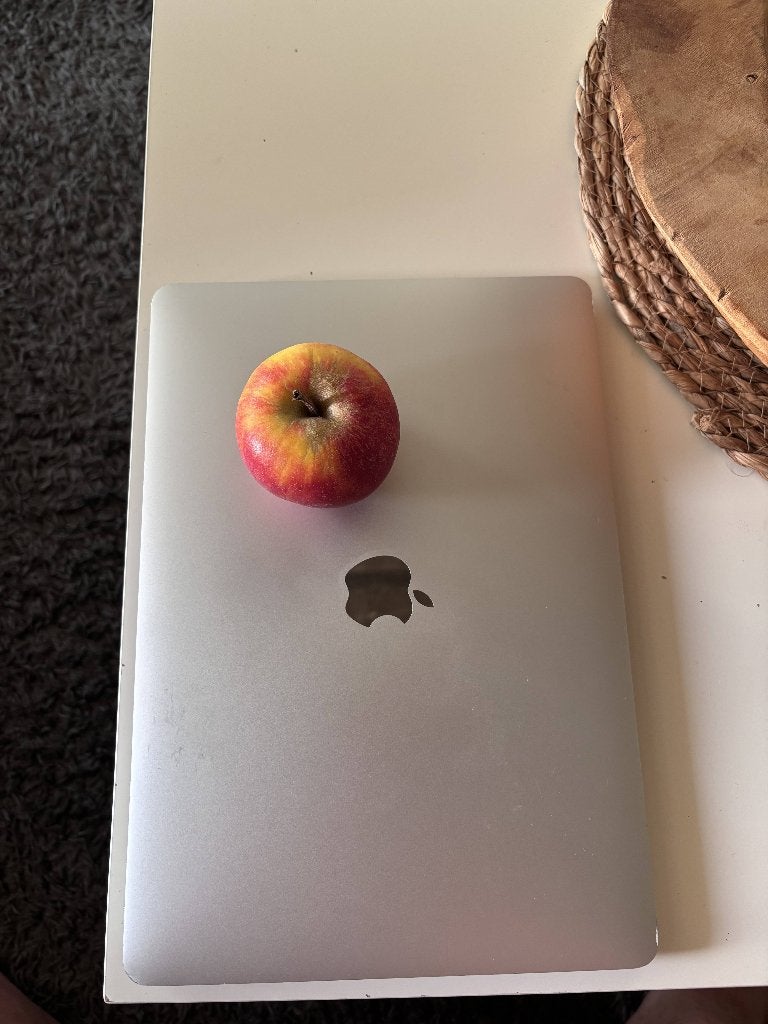 Apple MacBook Air - M1 Chip - 13.3" 2020–512GB / 8GB RAM, Qwerty, 8 GB, 13 inch, 512 GB