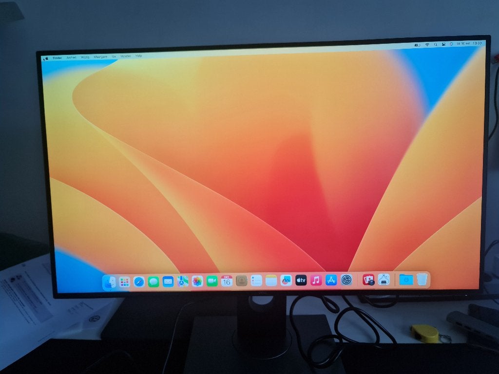 Dell U3219Q 32 inch USB-C monitor, Computers en Software, Ophalen, IPS, USB-C, 60 Hz of minder