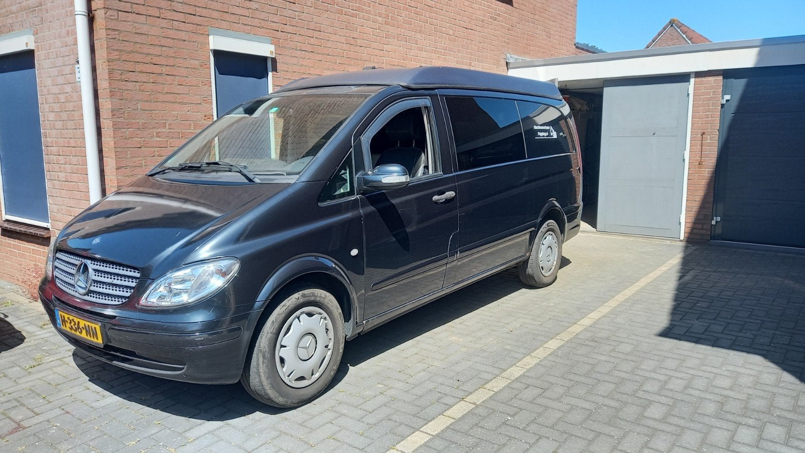 Mercedes-Benz Vito 2007 camperbus, 197 €/maand, 2000 kg, Zwart, Origineel Nederlands