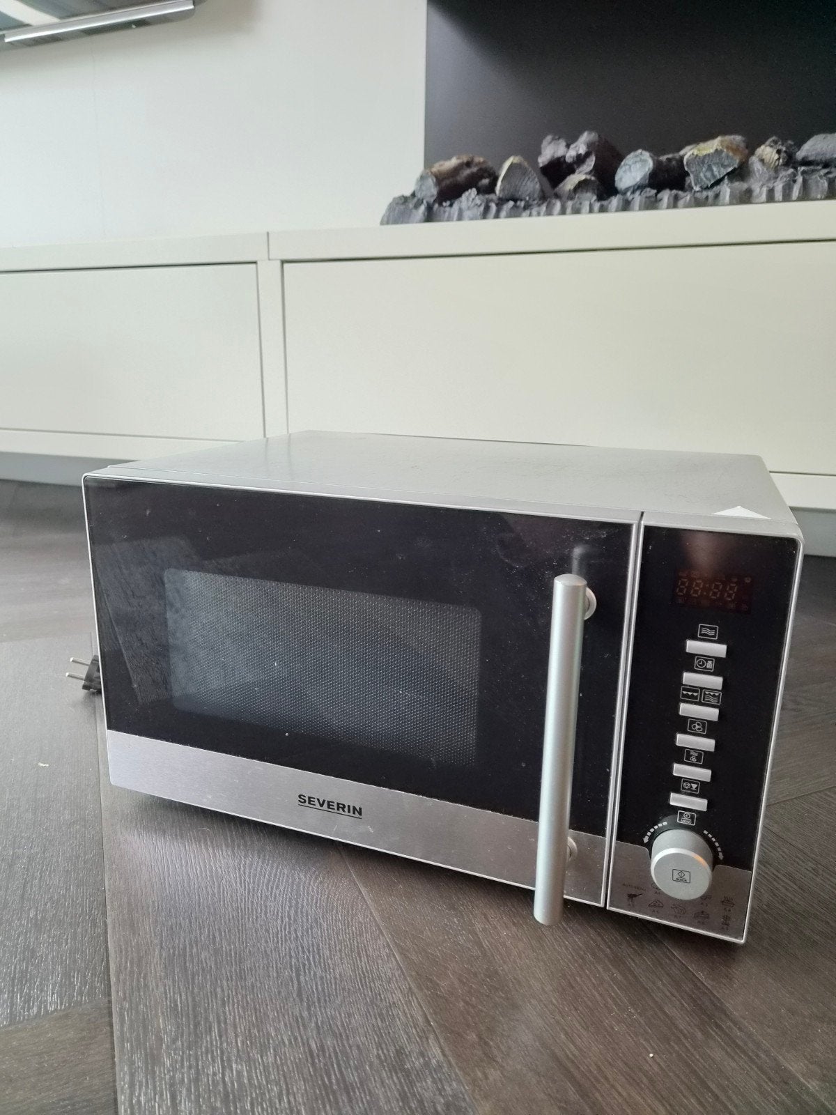 Severin Combimagnetron MW 9722 - Grill & Hete Lucht, Ophalen, Combimagnetron, Gebruikt, Draaiplateau