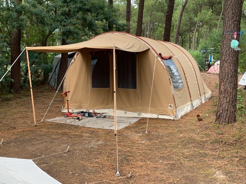 Karsten 3600 Tunneltent - Stormvast en Ruim voor 5 Personen, Ophalen, Gebruikt, Tot en met 5