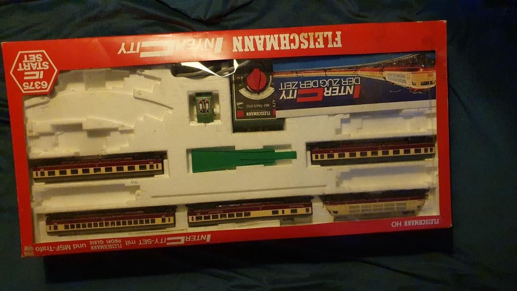 Fleischmann inter city 6375 start set, Hobby en Vrije tijd, Modeltreinen | Overige schalen, Ophalen, Gelijkstroom, Fleischmann