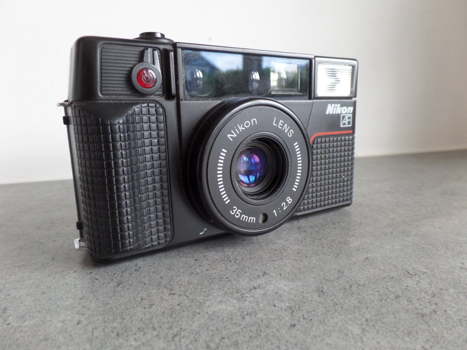 Nikon L35 AF2 compact camera for parts, Ophalen of Verzenden, Niet werkend, Compact, Nikon
