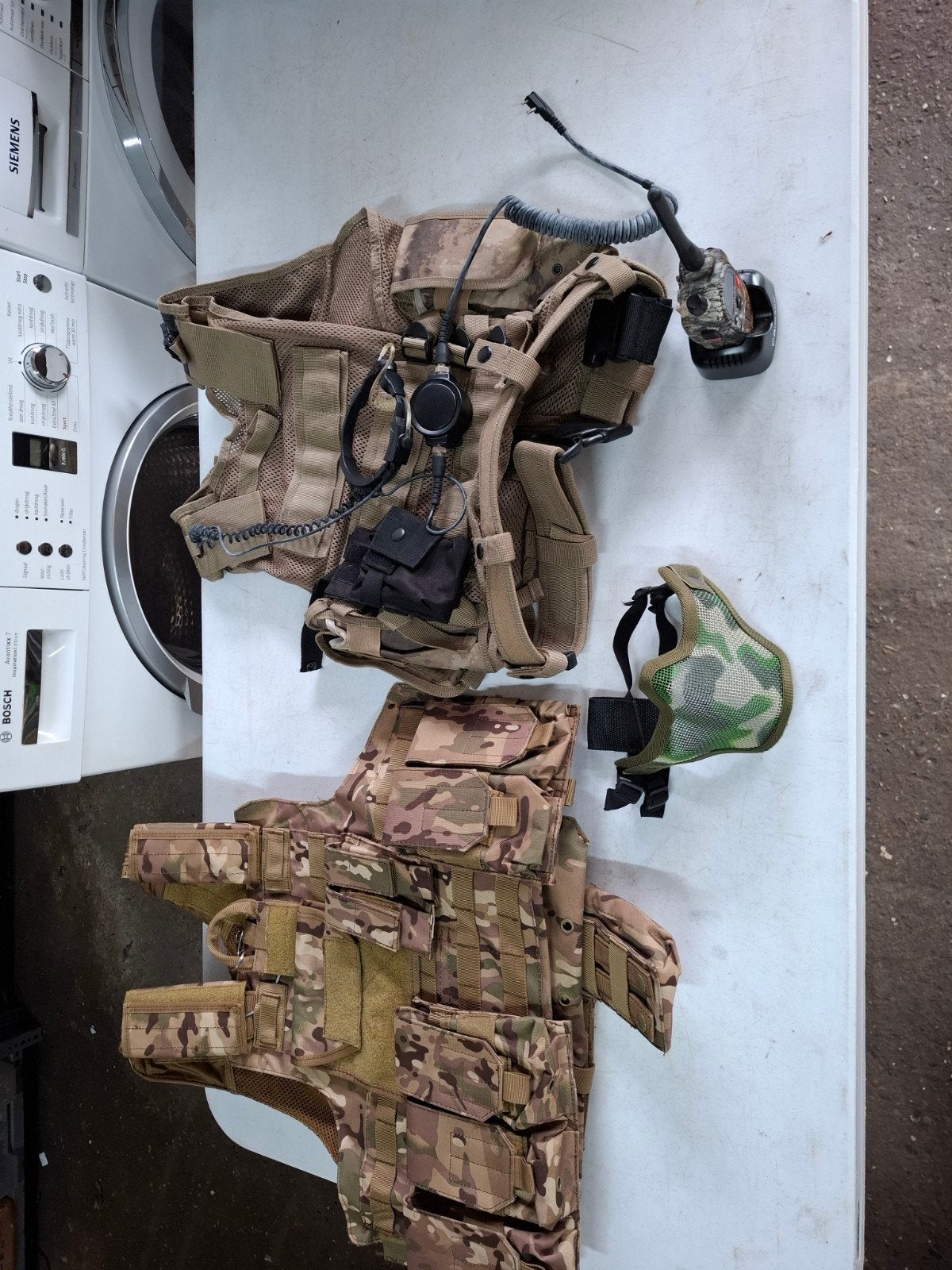 Militaire uitrusting: kleding, vesten en accessoires, Verzamelen, Militaria | Algemeen, Overige soorten, Kleding of Schoenen, Overige gebieden