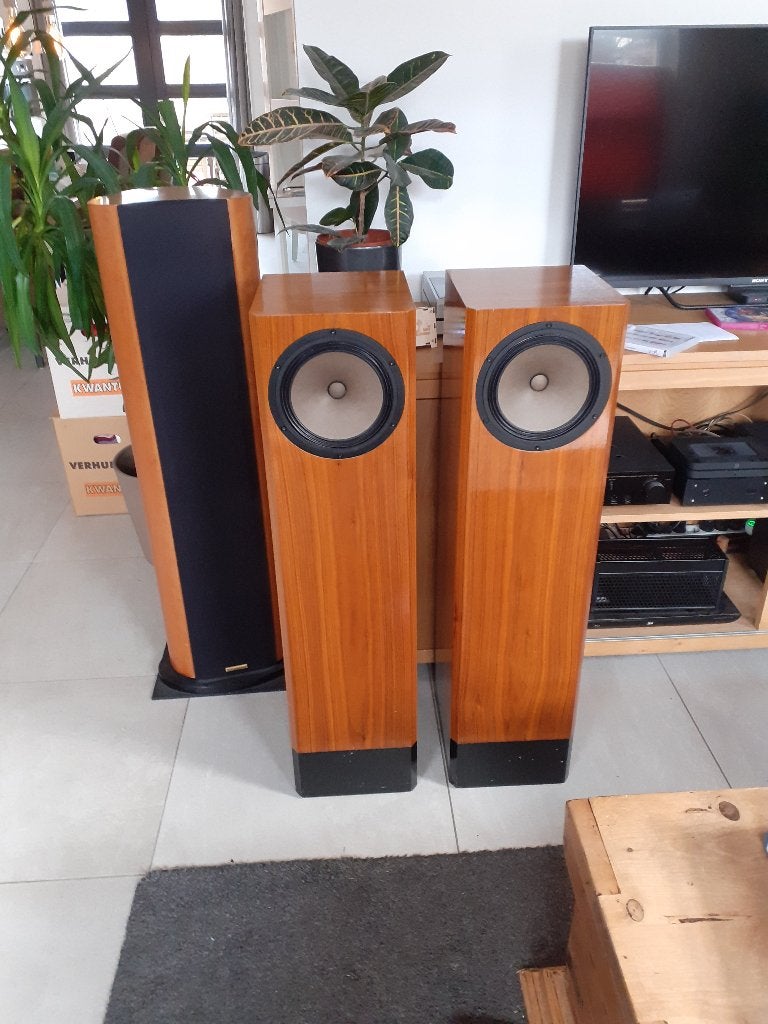 SOLO 50 Visaton zeer mooi gebouwd. B 200 breedbanders, Audio, Tv en Foto, Stereo speakers, Zo goed als nieuw, Basreflex, Minder dan 60 watt