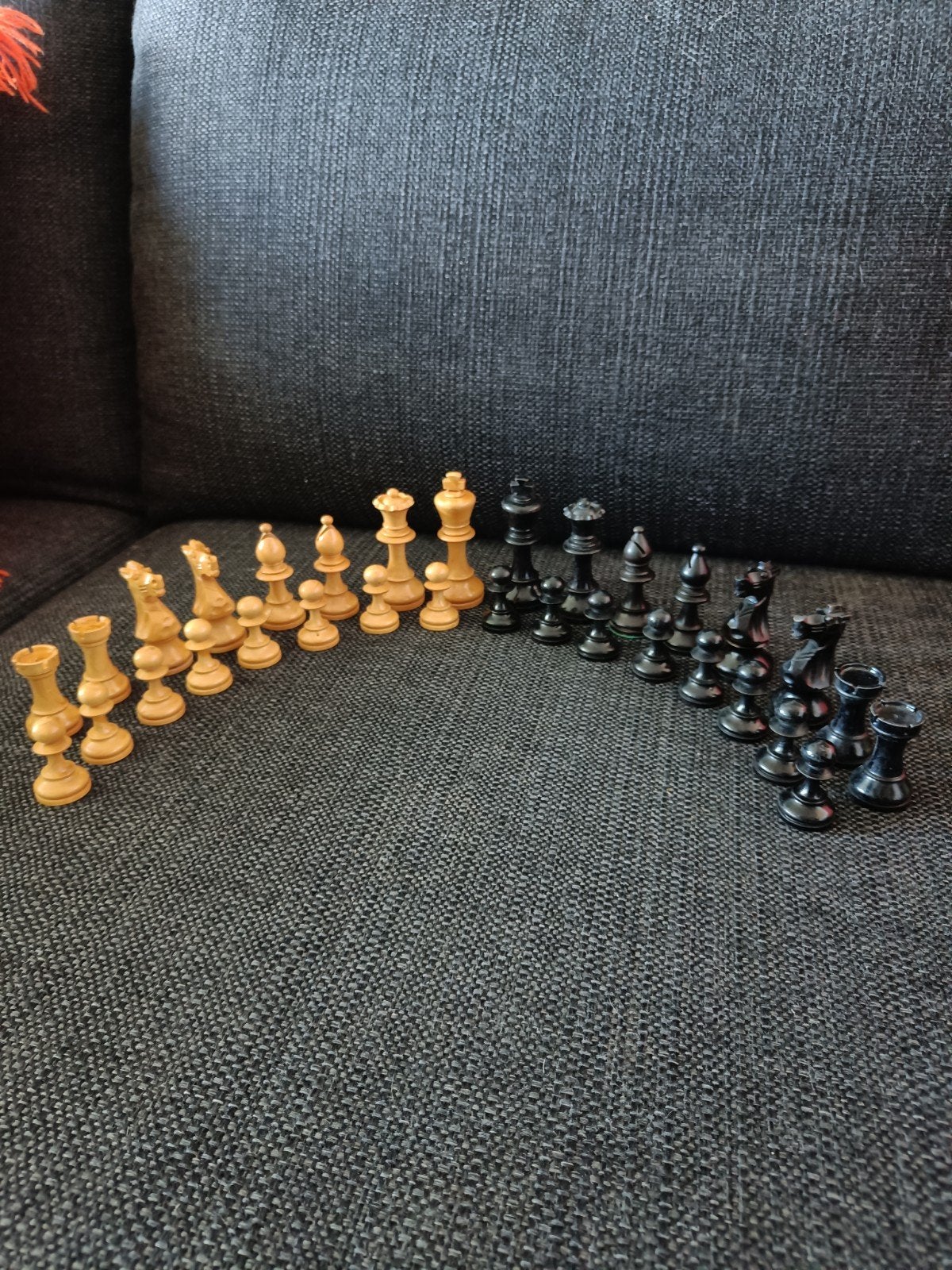 Prachtige houten Staunton schaakstukken set (koning 85mm), Een of twee spelers, Ophalen of Verzenden, Gebruikt