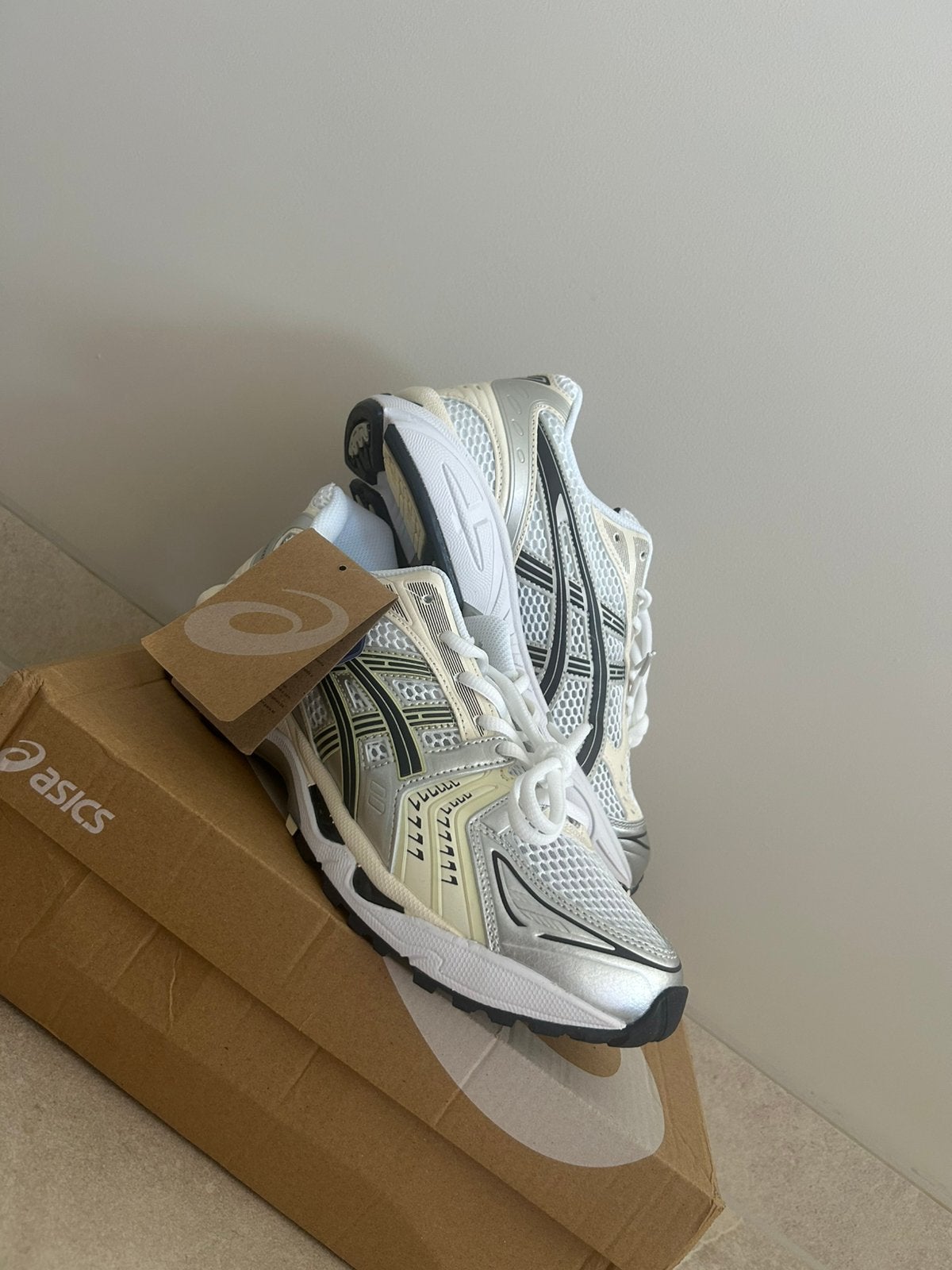 Asics gel-kayano 14 white midnight maat 44., Kleding | Heren, Schoenen, Wit, Nieuw, Ophalen of Verzenden, Sneakers of Gympen