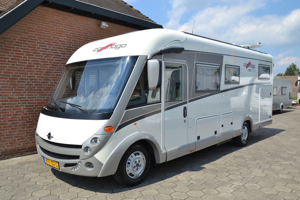 Carthago Chic, Luifel, Heiberg. 25
5504PA  Veldhoven, NL, Afzuigkap, 7 tot 8 meter