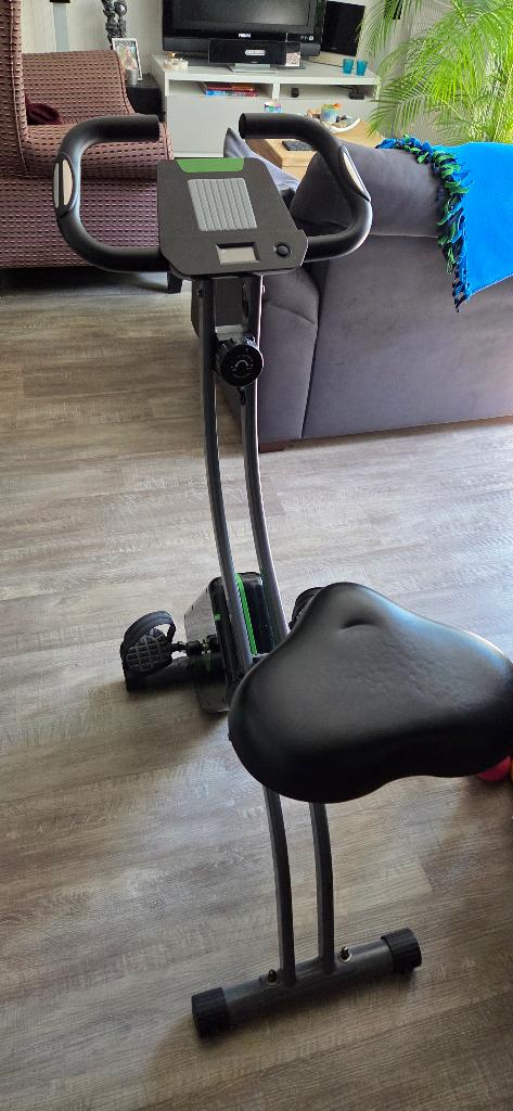 Hometrainer, Sport en Fitness, Ophalen, Zo goed als nieuw, Metaal, Benen