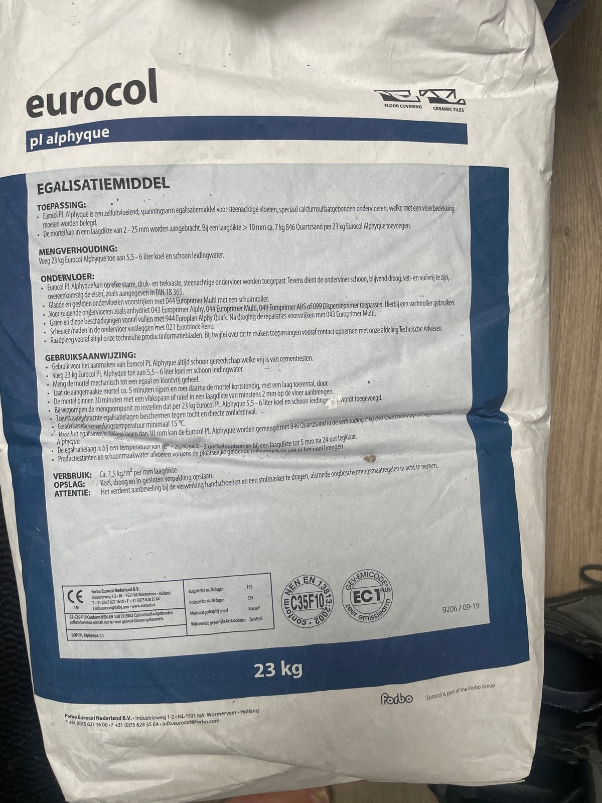 Diverse bouwmaterialen: egalisatie, zandcement, blokkenlijm, Ophalen, Nieuw