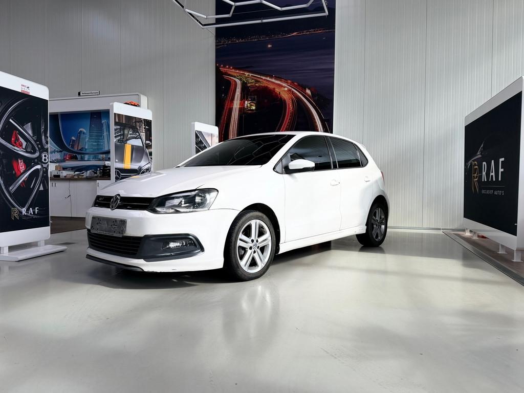 Volkswagen Polo 1.6 TDI BlueMotion Highline Edition, Gebruikt, Zwart, 4 cilinders, Wit