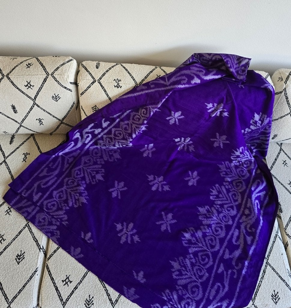 Vintage ikat doek paars blauw groot textiel Bali Indonesie, Overige materialen, Paars, Ophalen of Verzenden, 30 tot 120 cm