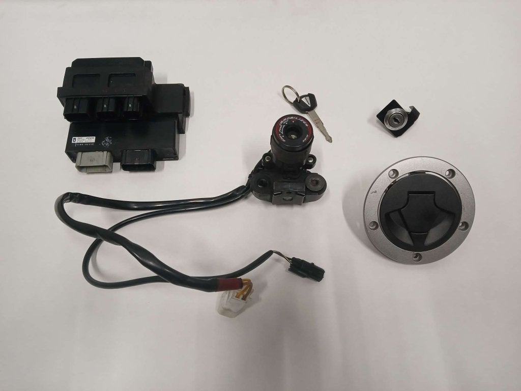 Slotenset + Ecu Kawasaki ZX6R bj 2013-2018, Niet ingevuld, Gebruikt, Niet ingevuld, Ophalen of Verzenden