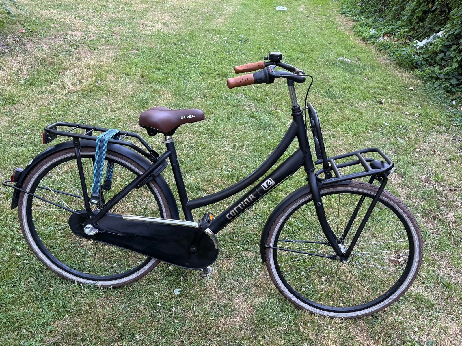 26 inch Cortina U4 met 3 versnellingen