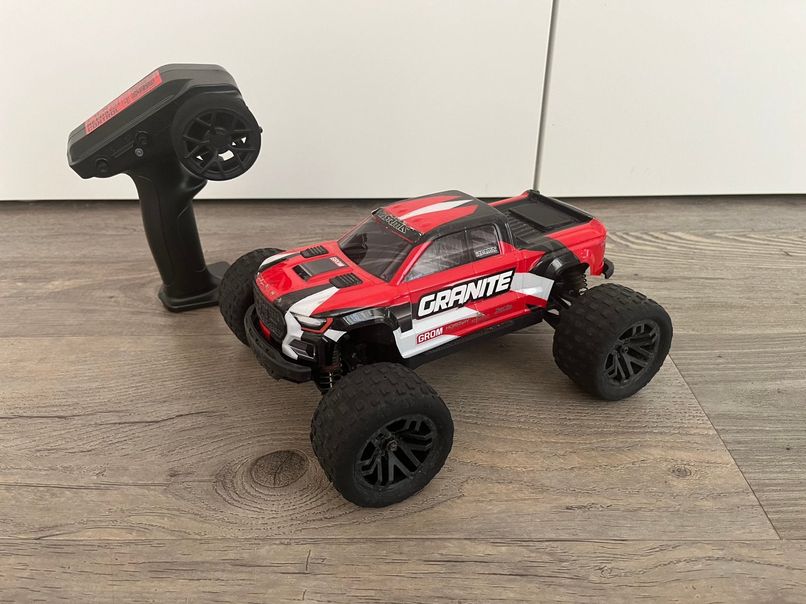 Arrma granite rc auto grom rtr 4wd, Elektro, Gebruikt, Auto offroad, Ophalen of Verzenden