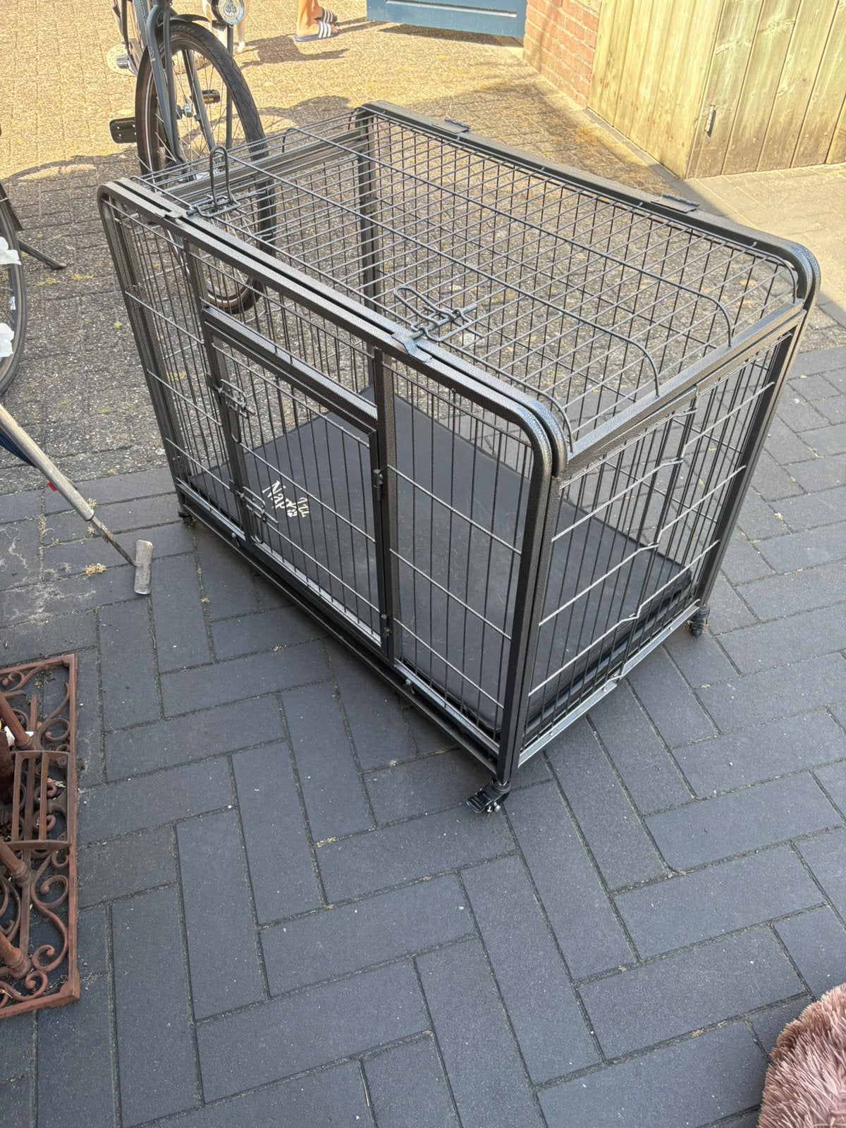 Bench, Dieren en Toebehoren, Hondenhokken, Ophalen, Zo goed als nieuw, 75 tot 110 cm, Minder dan 65 cm