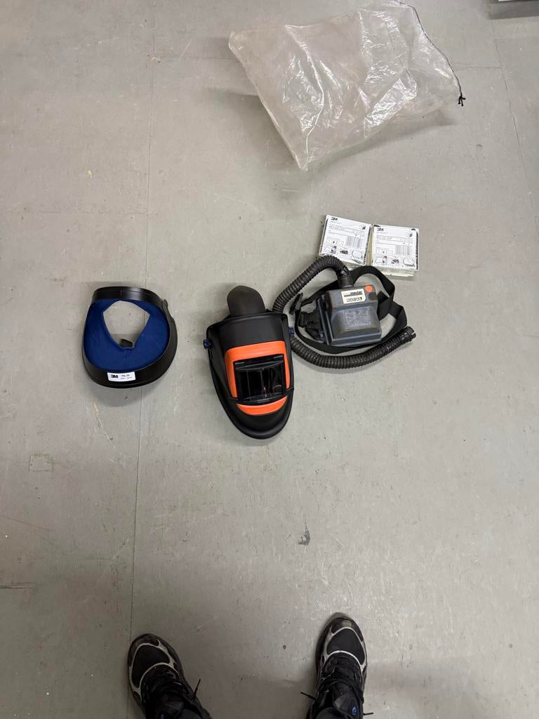 3M laskap met afzuiger en 2 nieuwe filters, Lasfilter, Ophalen of Verzenden, Zo goed als nieuw