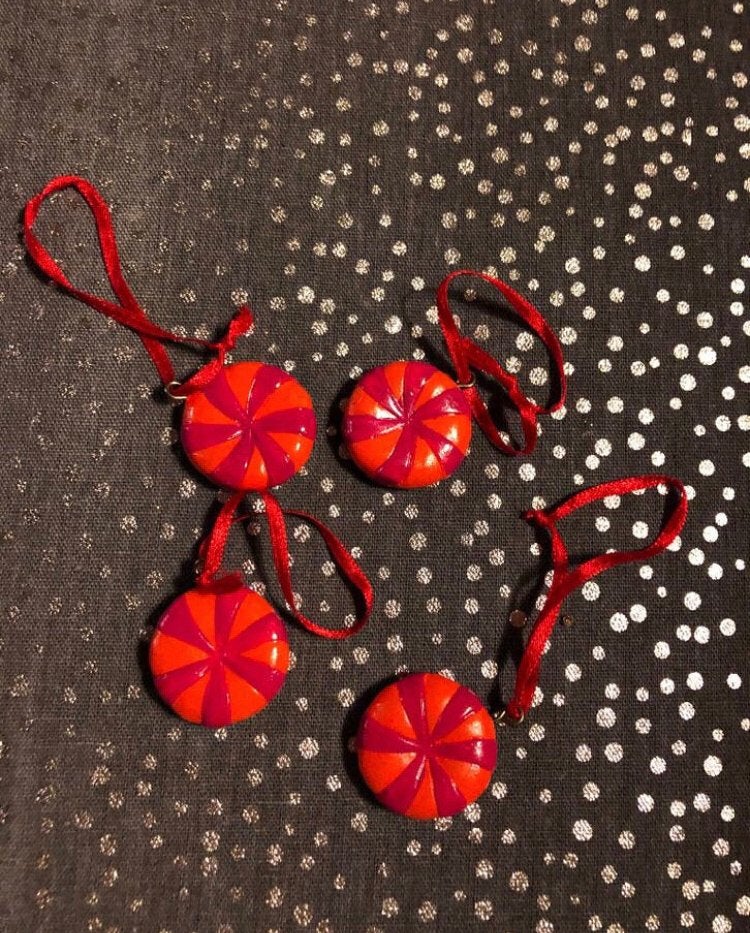 Leuke kerstbal kersthanger snoep snoepjes Candy oranje, Verzenden, Gebruikt