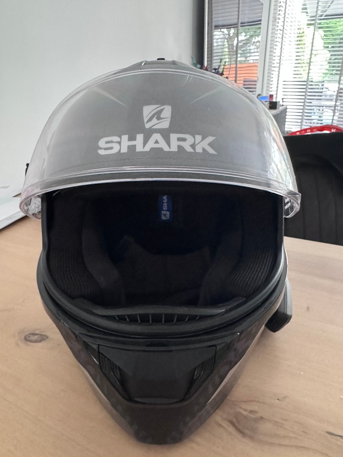 Shark Systeemhelm - Inclusief Cardo Freecom 4X, Motoren, Kleding | Motorhelmen, Dames, Systeemhelm, S, Shark, Tweedehands, Ophalen of Verzenden