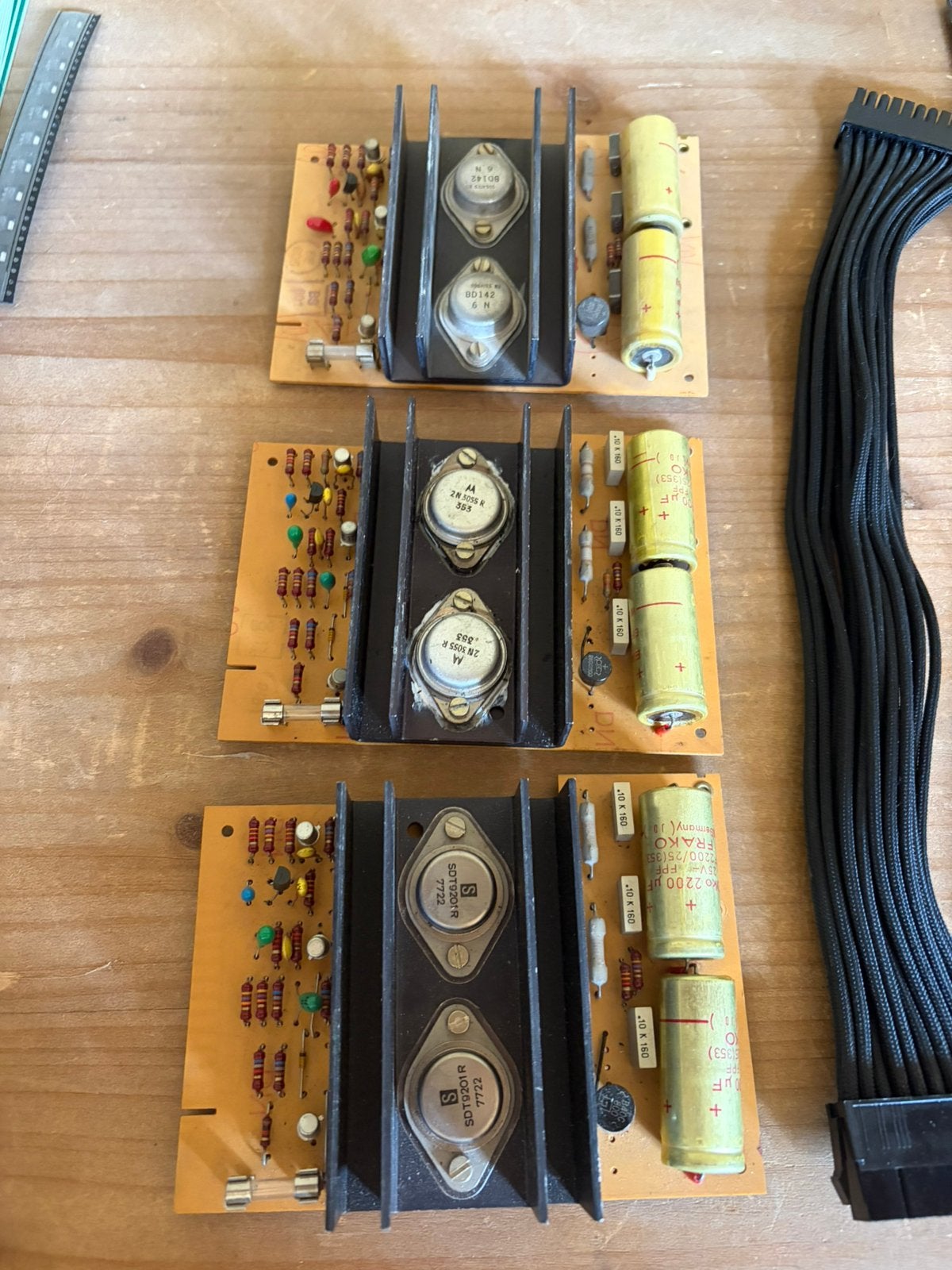 3x revox 1.077.850-1 versterkermodule werking onbekend, Audio, Tv en Foto, Bandrecorders, Ophalen of Verzenden, Onderdeel