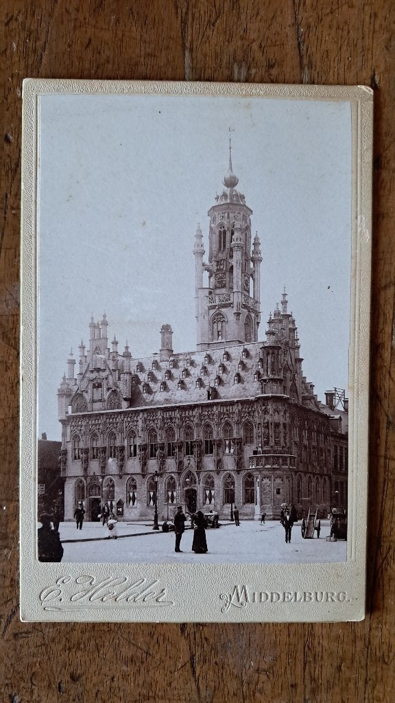kabinetfoto Middelburg stadhuis Helder 1900, Ophalen of Verzenden, Voor 1920, Zeeland
