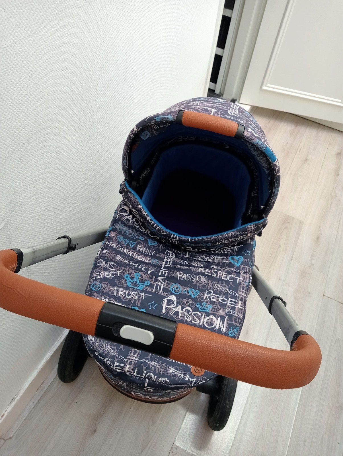Cybex kinderwagen - Goede staat met lichte gebruikssporen, Kinderen en Baby's, Kinderwagens en Combinaties, Ophalen of Verzenden