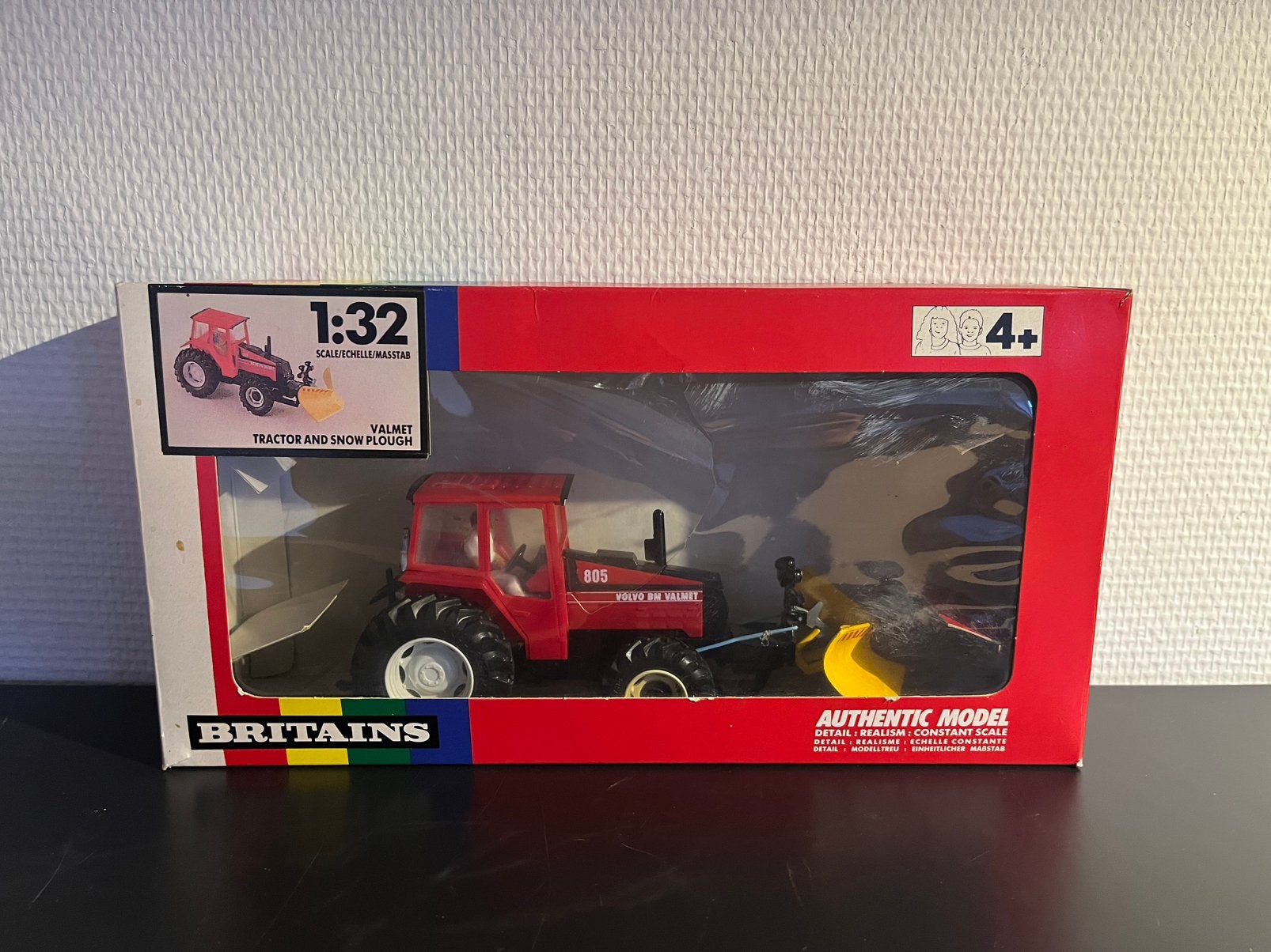 Britains 1:32, Ophalen of Verzenden, Zo goed als nieuw, Tractor of Landbouw, Britains