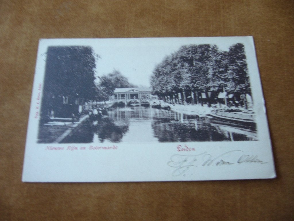 LEIDEN  =  NIEUWE RIJN EN BOTERMARKT  BRIEFKAART  1901, Ophalen of Verzenden, Voor 1920, Gelopen, Zuid-Holland