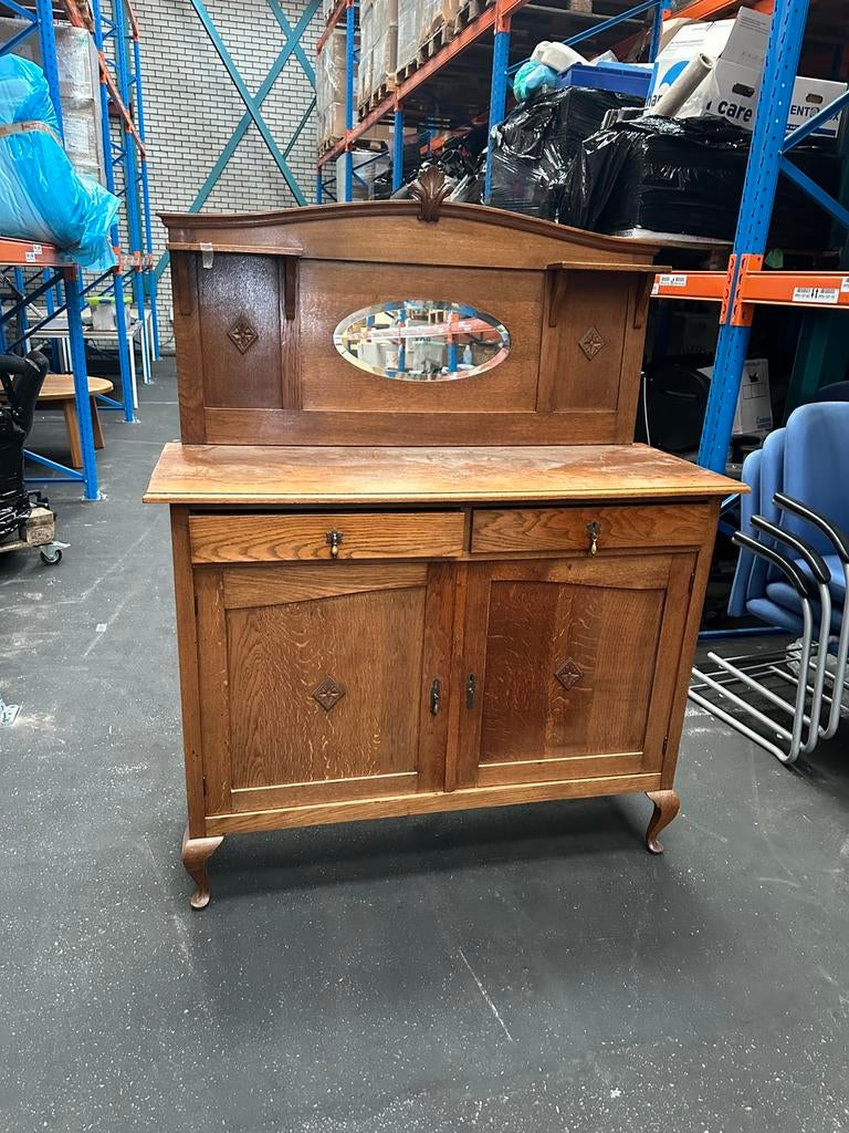 Dresssoir kast, Ophalen, Gebruikt, Met deur(en), .
