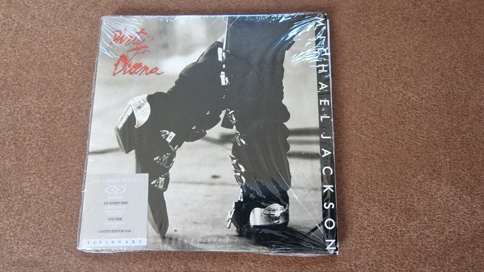 MJ Visionary CD/DVD Single - Genummerd & Gelimiteerd, Verzenden