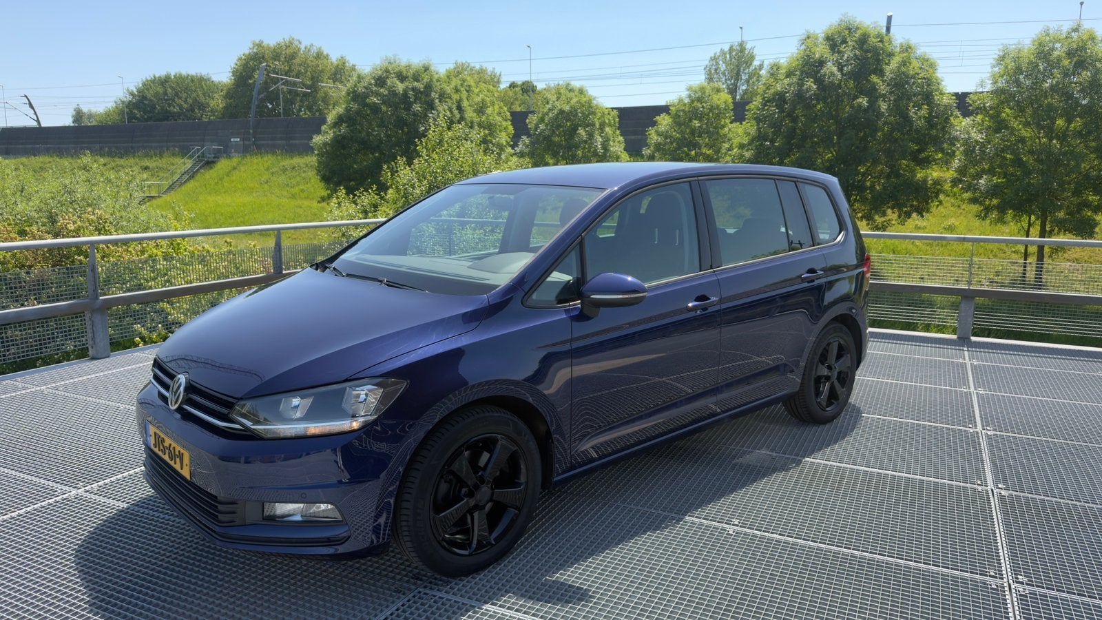 Volkswagen Touran 1.4 TSI 150PK CLIMA/PDC/6-Bak/MFS, Voorwielaandrijving, 4 cilinders, Blauw, 1395 cc