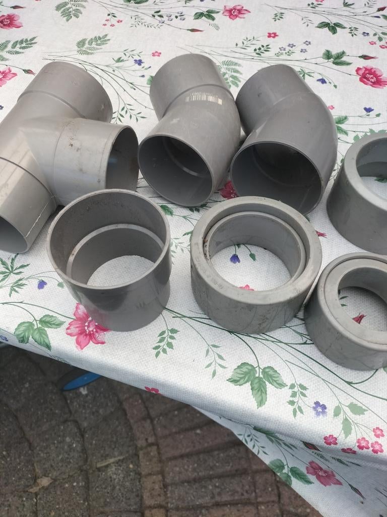 7 x pvc hulpstukken 80mm en verloop 80/100 Nieuw, Ophalen, Afvoer, Gebruikt, Pvc