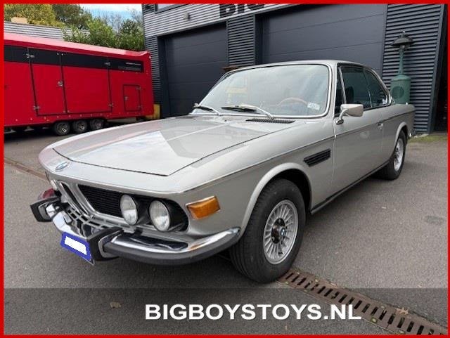 BMW 3.0 CSi coupé, Achterwielaandrijving, Trekhaak, 4 stoelen, Leder