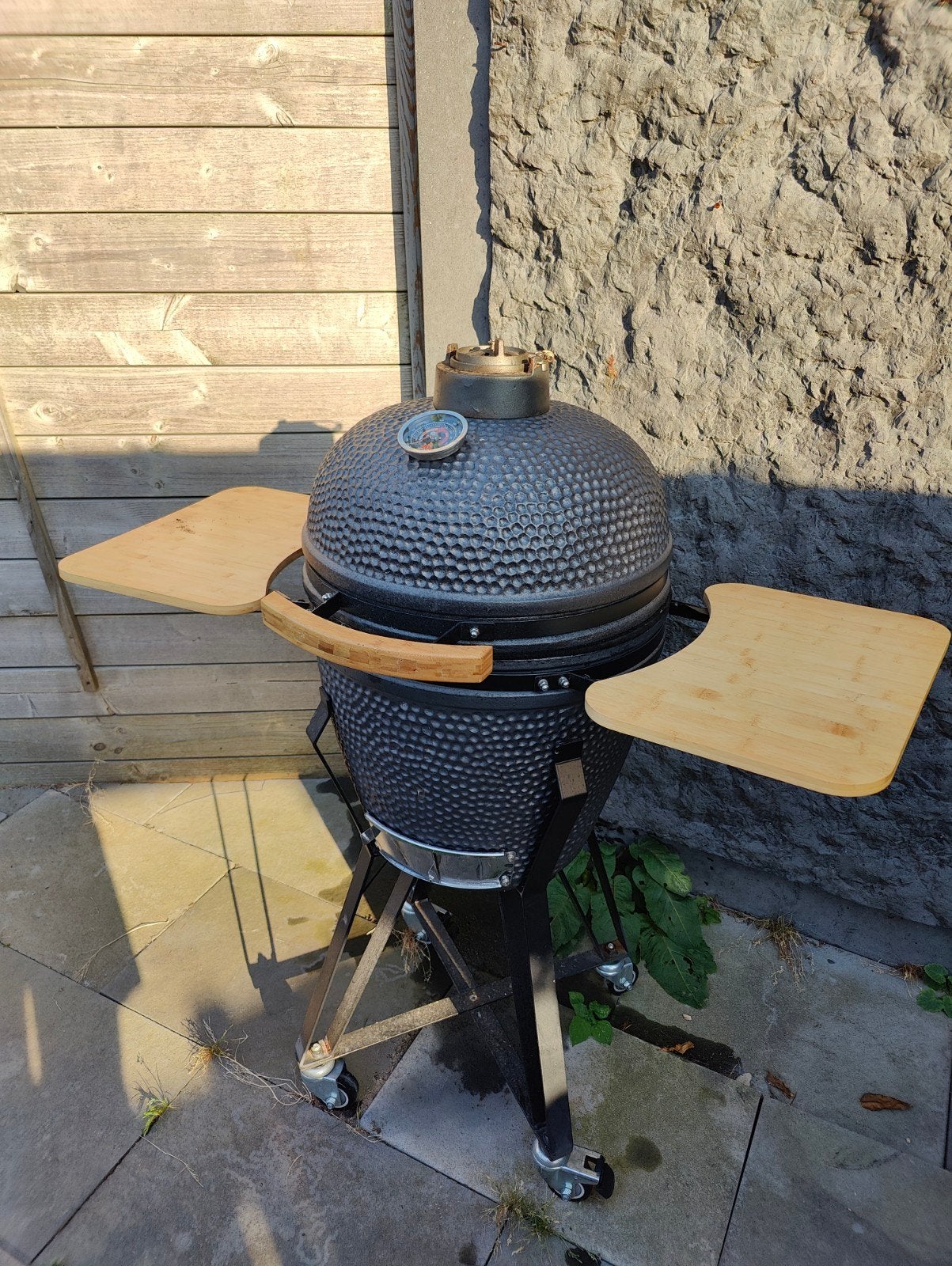 Own Grill Kamado BBQ met accessoires en hoes, Ophalen, Gebruikt, Onbekend